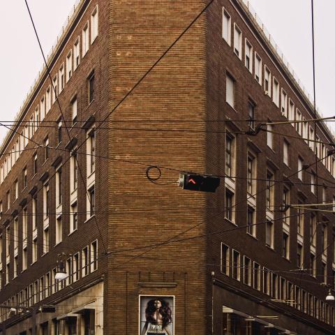 Spartiacque. Milano, 2013