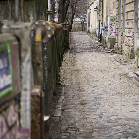 Vicolo stretto. Bucarest, 2017