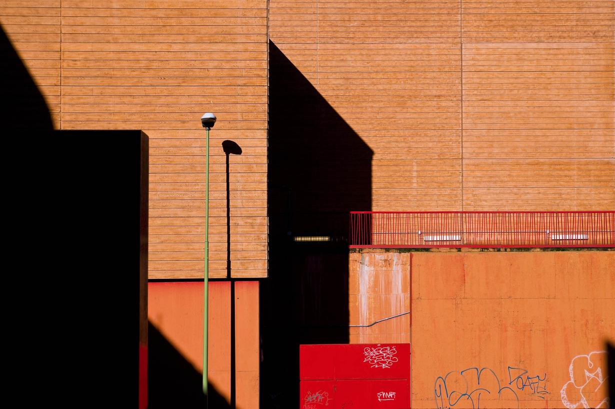 Cast no shadow. Brescia, 2013