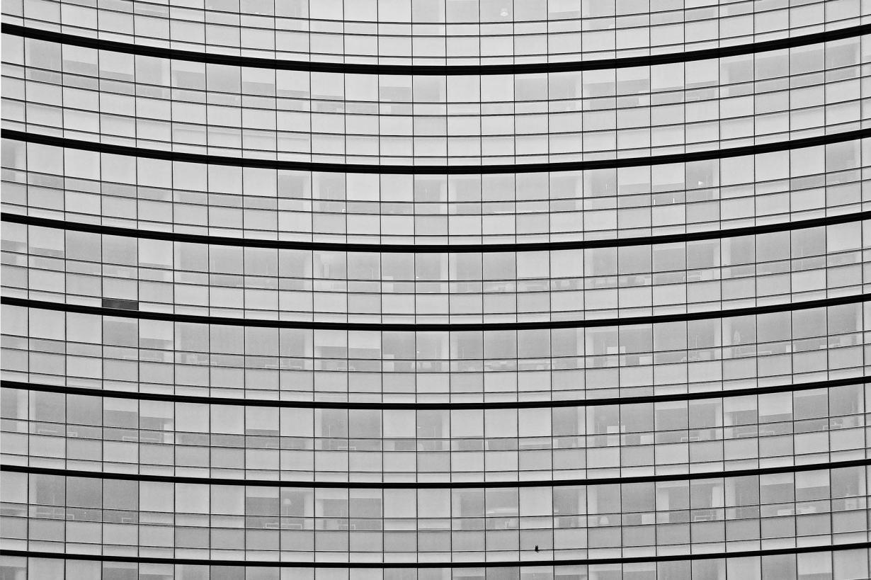 Italpetrolcementermotessilfarmometalchimica. Milano, 2013