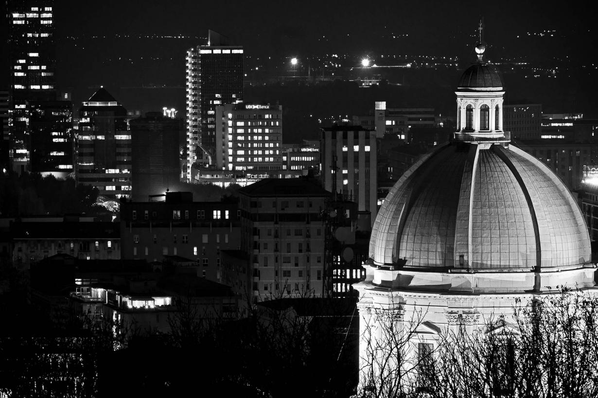 Night the fly. Brescia, 2016